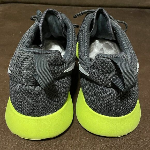 NIKE Excellent Charcoal Grey Lime Green Midsole Roshe Run Mens 12 US 46 EUR - Picture 4 of 7